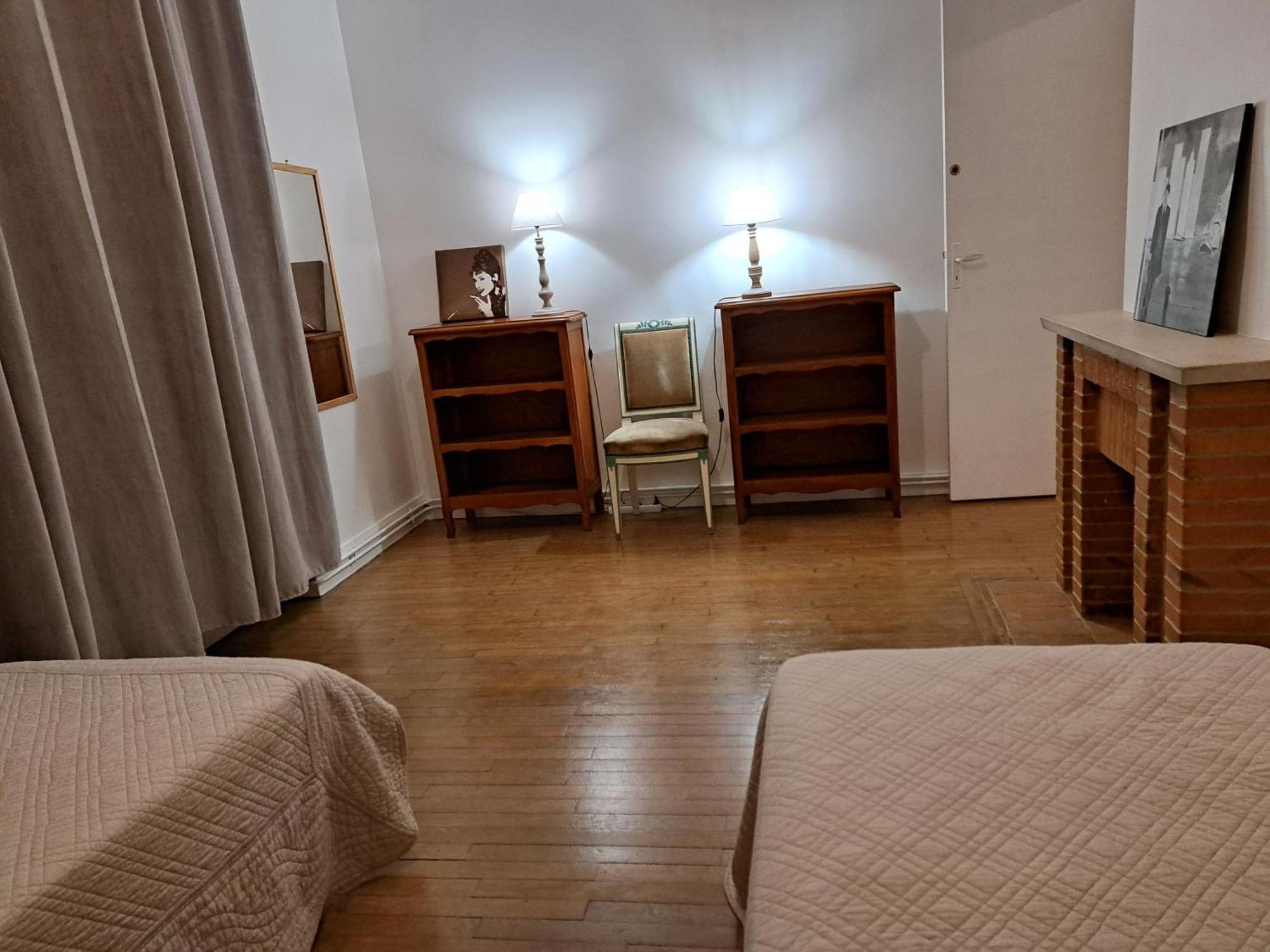 Charmant Appartement Au Pied Du Chateau Ж'єн Номер фото